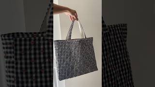 Sewing a quilted tote bag [upl. by Mandi429]