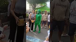 Greenman says witwiw to the lady [upl. by Warrin]