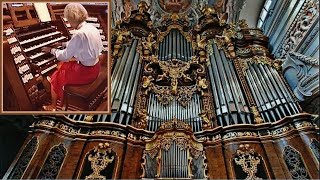 Worlds Largest Cathedral Organ  quotTOCCATA TU ES PETRAquot  Diane Bish in Passau Germany [upl. by Yrreb749]