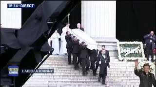 Le cercueil de Johnny Hallyday quitte l’église de la Madeleine sous les acclamations de la foule [upl. by Aurilia]