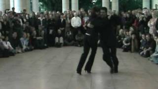 Julio Balmaceda and Corina de la Rosa with Gregory Grisha Nisnevich Guitar Vals in the Park [upl. by Elac]