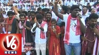 Mallepally Laxmaiah  Telangana songs At Sakala Janaberi Sabha  V6 News [upl. by Adriel]