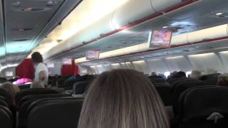 Review  Jetstar International Flight JQ7 MELSIN [upl. by Aydni]