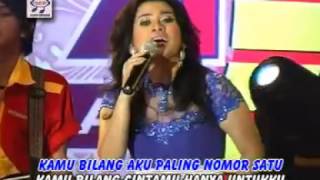 Ikke Nurjanah  Nomer Satu Official Music Video [upl. by Jeane]