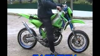 TUNED KAWASAKI KDX 200 AWESOME SOUND [upl. by Vivica325]