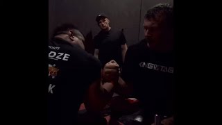 Devon Larratt vs Nugo Chikadze after KOTT 12 right arm [upl. by Cho]