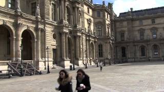 Sébastien Descote Genon un physicien à la pyramide du Louvre [upl. by Ambrosius]