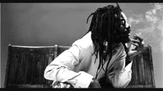 Buju BantonChampionletra [upl. by Erodeht]