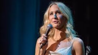 Nikki Glaser won the Tom Brady roast 5 things TheUSCN [upl. by Arsi]