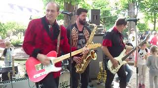 Cagey Strings 2017 im Biergarten Heide Volm  Runaway [upl. by Akenom]