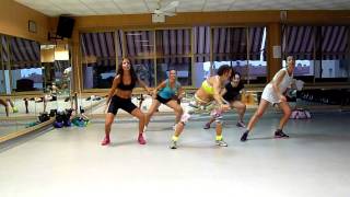 Llamada de emergencia Zumba by Alicia Lopez Spain [upl. by Inaoj]