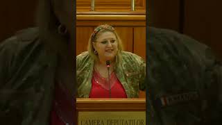 Diana Sosoaca intra in joc pentru functia de Presedinte al Romaniei [upl. by Ahseei]