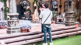 EISHA SINGH POSSESSIVE FOR AVINASH MISHRABIGBOSS18LIVEUPDATE [upl. by Gnanmos]