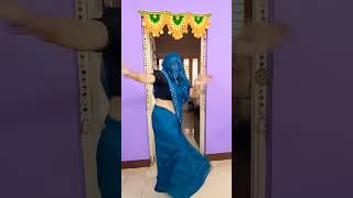 Bari si umriya bhojpuri dance love [upl. by Allimaj]