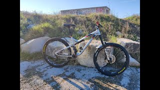 Test fourche ROCKSHOX ZEB Ultimate Charger 21 RC2 160mm [upl. by Ahsenot]