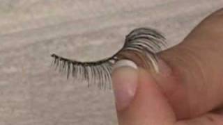 How to Apply Strip Eyelashes  DoctoredLockscom [upl. by Margalit439]