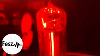 LTspice tutorial  Modeling vacuum tube triodes [upl. by Gunter610]