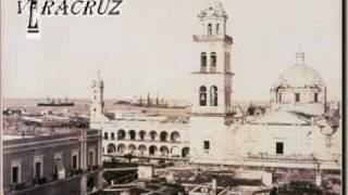 LUCHA REYES CANCION MEXICANA 1941 video tello rodriguez [upl. by Anaujal17]