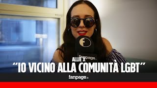 Allie X autrice di Paper Love quotLa comunità LGBTQ è sempre stata un luogo in sentirmi a mio agioquot [upl. by Howzell980]