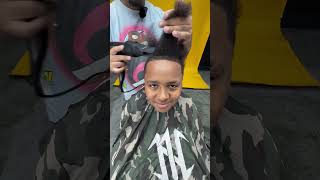 Cutting random kids hair in walmart😂￼ [upl. by Deibel]