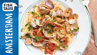 Pasta VONGOLE in Rosso  Bart van Olphen [upl. by Willett]