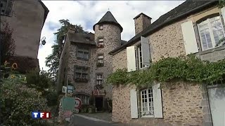 TF1  SégurleChâteau  Plus Beaux Villages de France [upl. by Uaerraj]