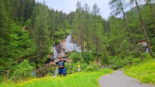 Hintertux Wasserfall beim Hintertuxer Gletscher Talstation Bergbahn Österreich unterwegs mit Justus [upl. by Azilef89]