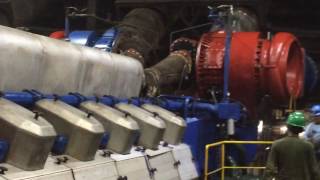 Wartsila 18V46 engine start up [upl. by Repard757]