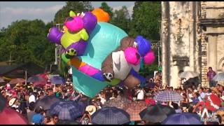 Lanzan globos gigantes Zozocolco Veracruz [upl. by Enyrhtak746]