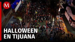 Pese a restricciones miles asistieron a celebrar Halloween en la zona turística de Tijuana [upl. by Anaihsat]