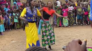 Mali danse traditionnelle soninke [upl. by Htebazileharas]