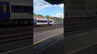 Hitchin Railway Station Train [upl. by Adnilev]