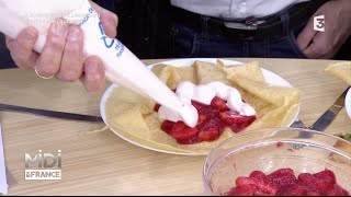 RECETTE  Crêpes aux fraises bretonnes [upl. by Marylinda720]