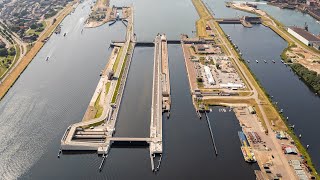 De bouw van de grootste zeesluis ter wereld van A tot Z  Zeesluis IJmuiden  Rijkswaterstaat [upl. by Ylenaj]