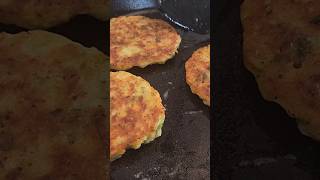 Potato vegetable fritters kidsfriendly [upl. by Annaitsirk]