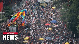 Hundreds of thousands of people celebrate annual Pride parade in Sao Paulo [upl. by Oinotnaesoj]