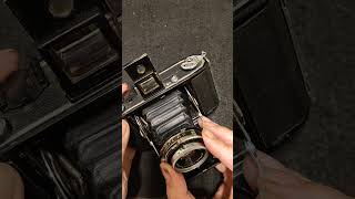 Zeiss ikon Ikonta 52016 Camera [upl. by Filippo320]