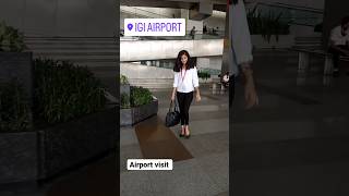 delhi airport status day  delhi airport walk shorts ytshorts delhiairport airplane [upl. by Rondon121]