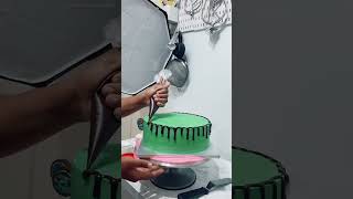 Water ganache drip Perfect every time Like and subscribe viralvideo cakedecorating [upl. by Ikairik533]