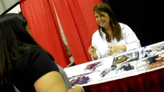 Linda Hamilton at Chicago ComicCon 2010 [upl. by Ursulina]