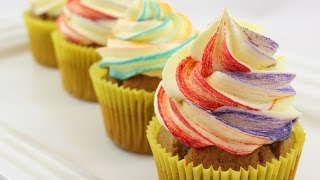 18 Ombre Cupcakes  How to Make Frosting with a Tinted Edge by 22do [upl. by Atimed730]