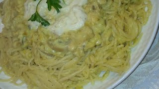 معكرونة بالدجاج و البيشاميلles spaghettis au poulet à la béchamel [upl. by Fruin]