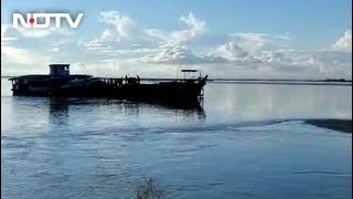 2 Boats With 100 Passengers Collide In Brahmaputra In Assam Many Missing [upl. by Ablem]