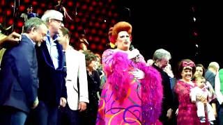 Finale and Speech at Hairsprays Last Broadway Show 1409 [upl. by Anuska46]