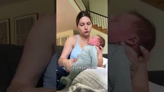 Have you tried this trick newmom burp burpbaby howtoburpbaby parentingtips babytips newborn [upl. by Dayir829]