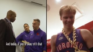 Vince Carter Got A Chance to Give Out the Game Chain After the Toronto Win Over The Kings [upl. by Ehlke940]