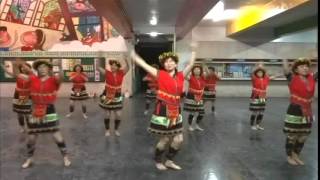 Aboriginal dance山地舞Mountain Is Green 高山青 DemoTeachSolo Dance [upl. by Athalee371]