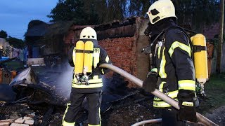 Nebengebäude in WusterhausenSegeletz nach Explosionen abgebrannt [upl. by Kcerb]