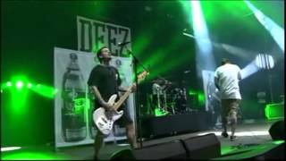 Deez Nuts live  Graspop 2013 Full set [upl. by Nolra]