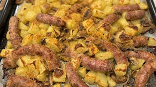 SALSICCIA FUNGHI E PATATE GRATINATI AL FORNO di Betty e Marco  Ricetta facile e veloce [upl. by Agni555]